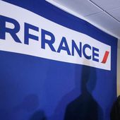 Air France : bénéfice net trimestriel de 480 millions d'euros, contre 86 millions un an plus tôt...Mais toujours 2900 suppresions de postes envisagées ! Et avis aux mécontents : direction, justice et gouvernement  licencient et jugent des salariés pris en otages 