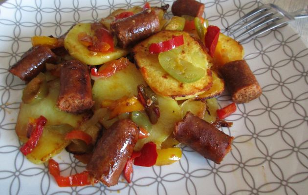 Poêlée de pommes de terre, poivrons et saucisses au chorizo