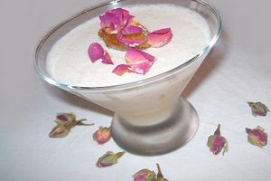 Recette de lait de toilette à la rose