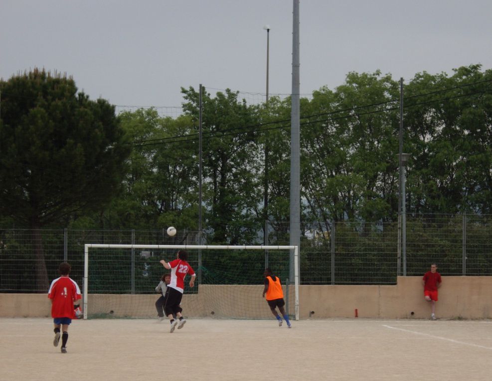 Album - tournoi-foot-volley-1er-Mai-2010