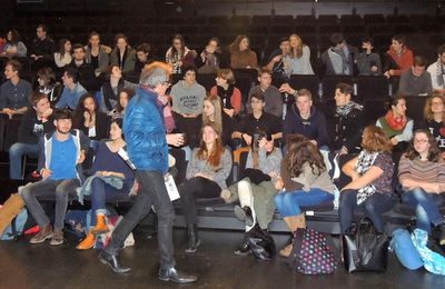 "Plénière" en amont du festival Mimésis sur le plateau de la MDE.