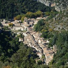 VISITE GUIDÉE SAINT GUILHEM-LE-DÉSERT 