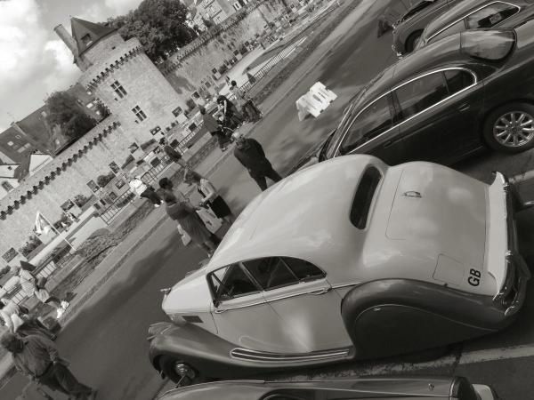 Rassemblement de Jaguar à Vannes le
dimanche 18 Mai 2008 