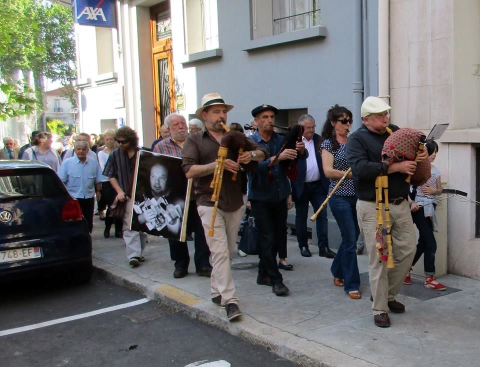 Perpignan/vidéo:Le défilé du Condottiere , hommage à l'écrivain Henri Lhéritier!