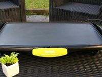 6 - Votre plancha est prête ? Il ne vous reste plus qu'à l'installer au centre de votre table et régaler vos convives pour un repas très convivial et ludique où chacun pourra se servir et cuire les victuailles à sa guise ! Vous pourrez terminer cette plancha party par un joli gâteau (dans notre cas ça sera une tourtière landaise (recette disponible dans la rubrique gâteaux/desserts) et des sorbets ou des glaces.