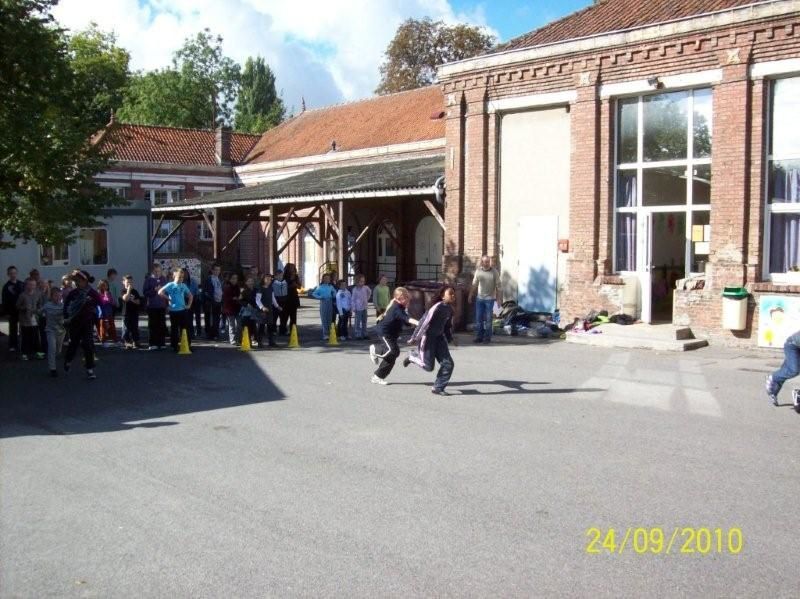 Partagez avec nous les moments forts de cette année scolaire !
(la chasse aux oeufs, la formation contre les incendies, notre rencontre inter-école, le téléthon)