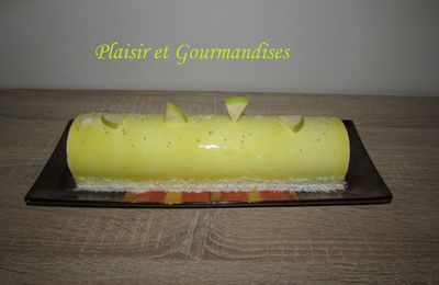 Bûche Pomme Verte / Citron / Coco