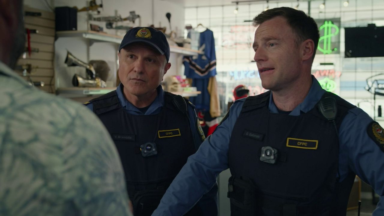 Critiques Séries Allegiance. Saison Episode