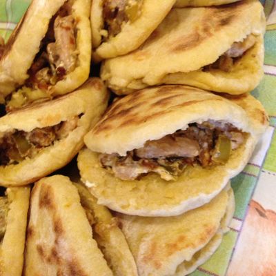 Batbouts ou petits pains fourrés