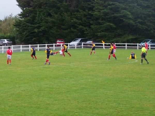 1er tour de Coupe de Basse Normandie : Créances Sports s'impose 4-1 à Lessay et remporte le derby (Au total, plus de 100 photos)