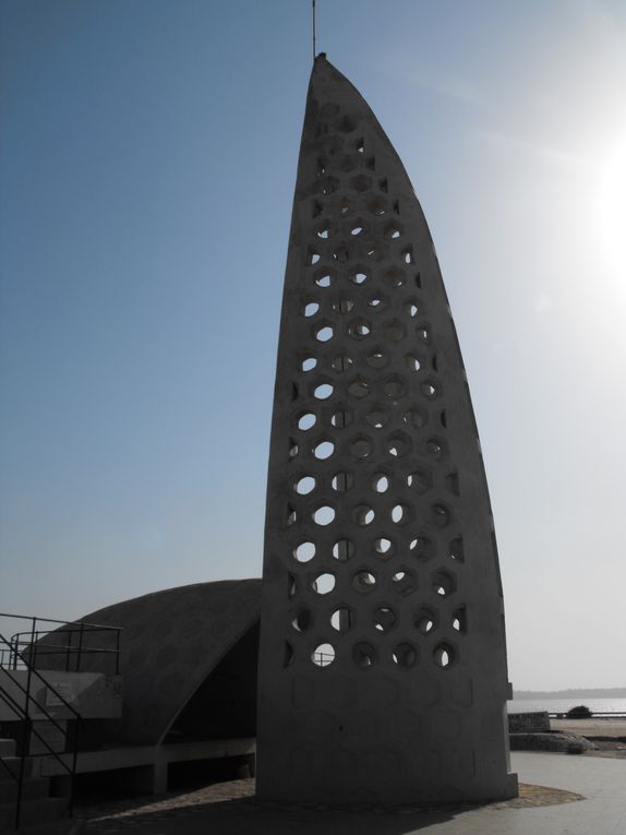 Nous avons fait le chemin de Croix sur l'île de Gorée au vendredi saint