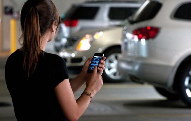 BOOST YOUR CAR RENTAL BUSINESS WITH MOBILE APPS