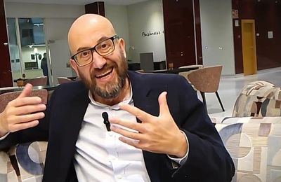 Carlos Ruiz Miguel: « France has not yet recovered from its defeat in Algeria! »