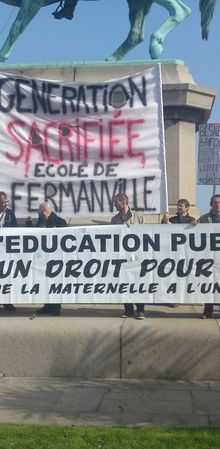 Contre la casse du service public d'éducation, à Cherbourg