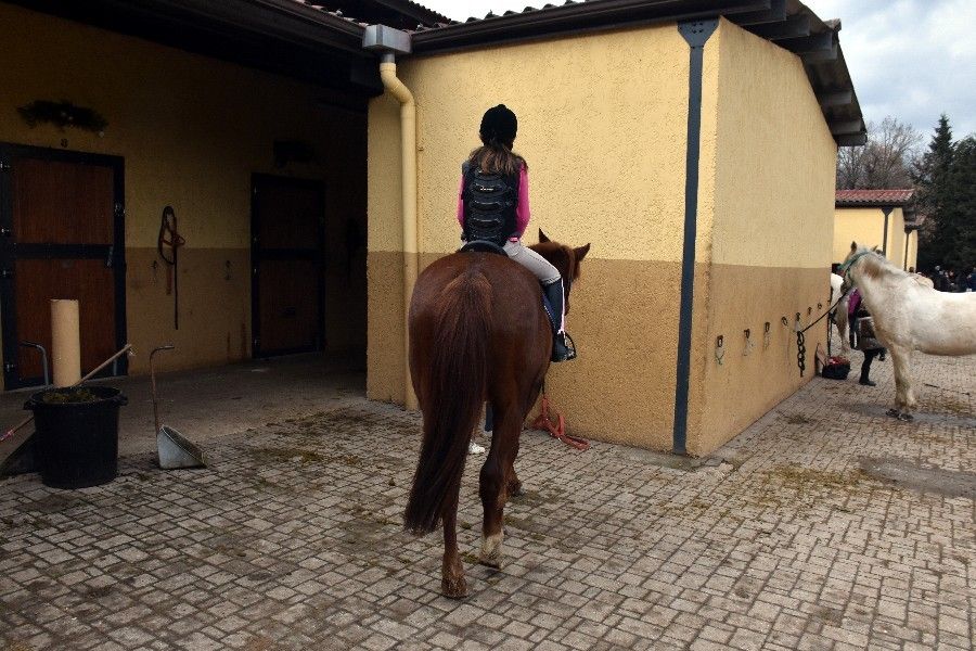 DE L’ECOLE A FLEUR A PARFUM AU CENTRE EQUESTRE &amp; AU GOLF