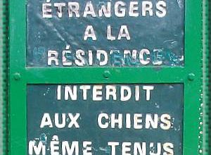 Interdit aux enfants étrangers