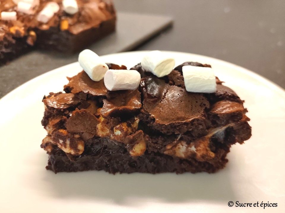 Brownie aux mini guimauves - Recette en vidéo