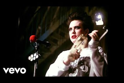 The Cure - Friday I'm In Love...