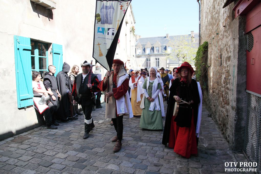 Photos de la fete medievale de guerande.ville de guerande. sel de guerande.