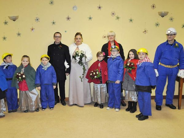 Préparation du défilé de la sainte-Barbe des Mineurs 2015 à Algrange 