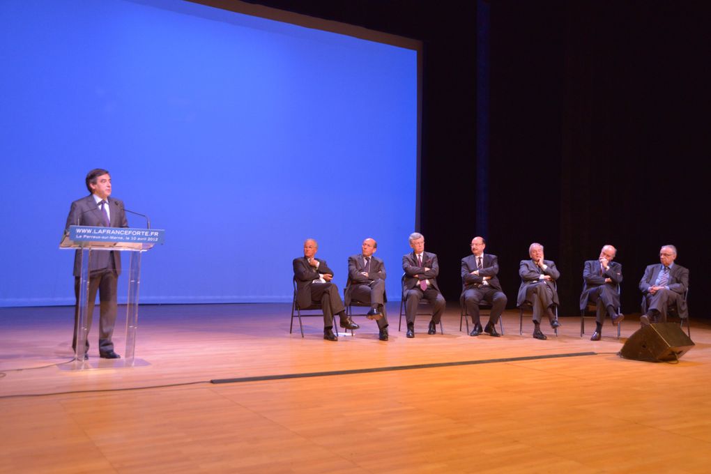 Visite du Premier Ministre au Perreux sur Marne