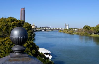 Séville : Capitale de l'Andalousie : quartier de Triana