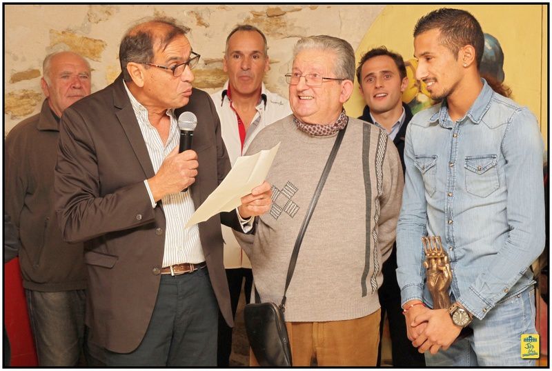 Vendredi 5 décembre 2014 Soirée de remise des trophées 2014 de la Société taurine La Muleta d'Arles