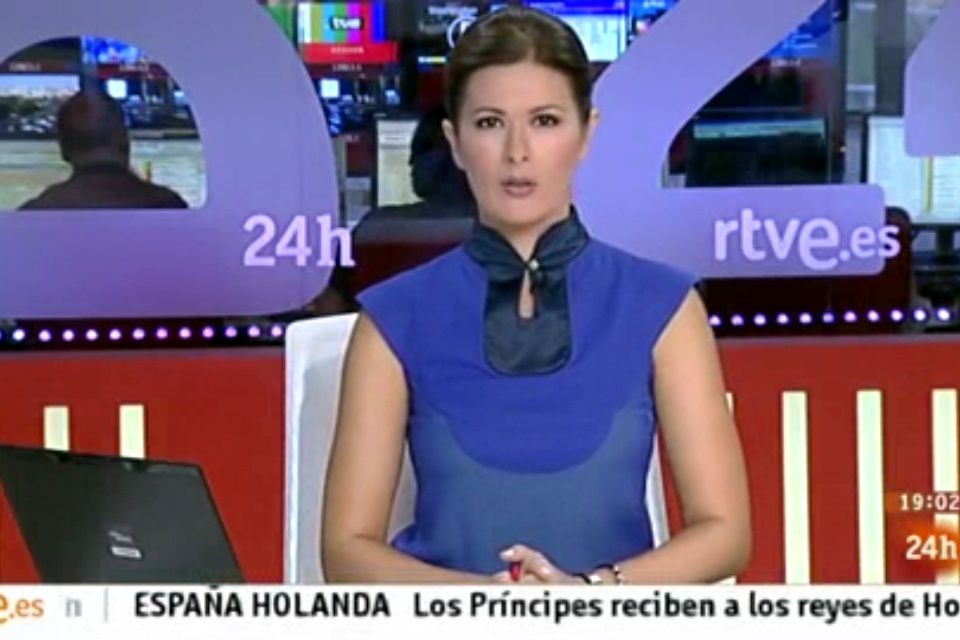 2013 09 18 - 19H00 - LARA SISCAR - CANAL 24H - LA TARDE EN 24H