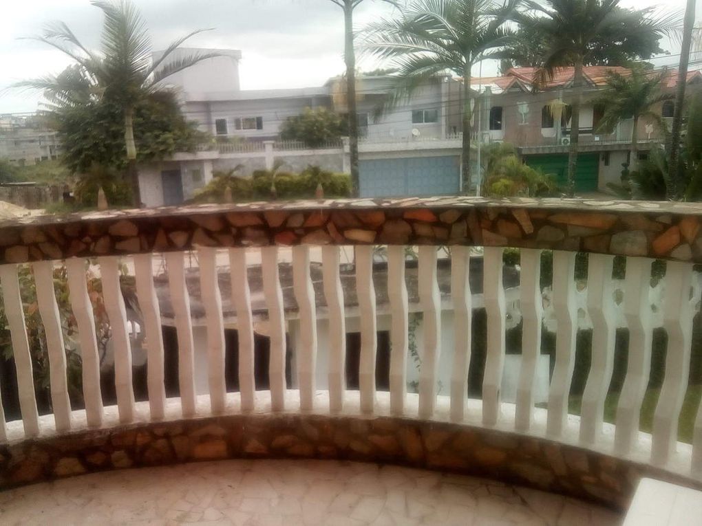 VILLA DUPLEX A VENDRE COCODY 