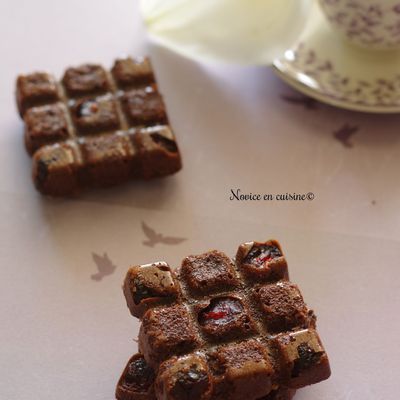 Petits brownies chocolat/pistaches et cranberrys