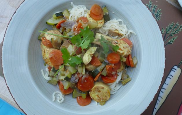 Nouilles chinoises aux petits légumes et tofu