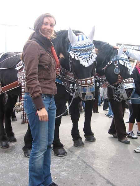 Zusammen mit Tini, Pingel bei Müller zu Besuch auf der Wies'n 2008.