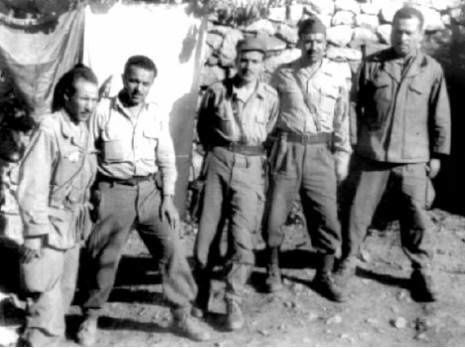 De gauche à droite : Zighoud Youcef, Abane Ramdane, Larbi Ben.M hidi,Krim Belkacem et Ouamrane