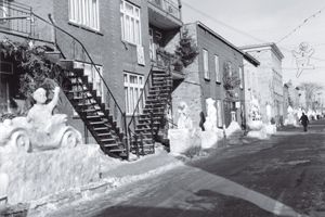 Scupture de glace sur la rue en 1960