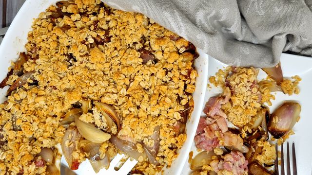 Crumble d'échalotes au lard fumé