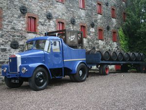 Visite de la distillerie JAMESON, à la belle époque on livrait l' IRISH WHISKEY par camion.