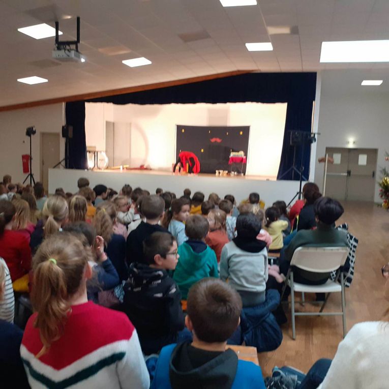 Spectacle offert par la mairie 