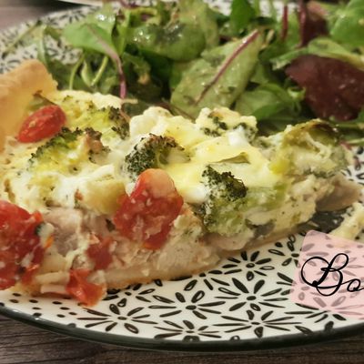 Quiche au poulet et au brocoli