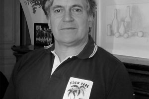 Les Fidjiens, magiciens du rugby de Gilles Navaro édité chez Au vent des Îles