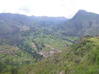 Vallée la rivière Urubamba près de Pisaq (photos 1 à 3) ; Chicón (photo 4) ; Salacantay (photo 5)