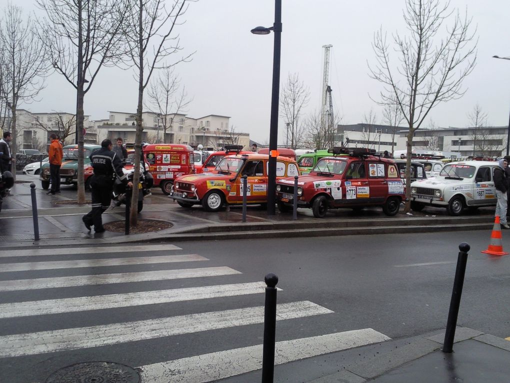 Départ pour le village départ: Bordeaux