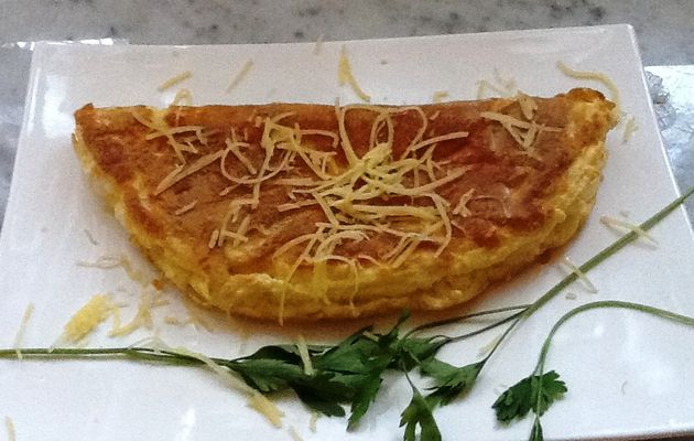 Omelette soufflée au gruyère