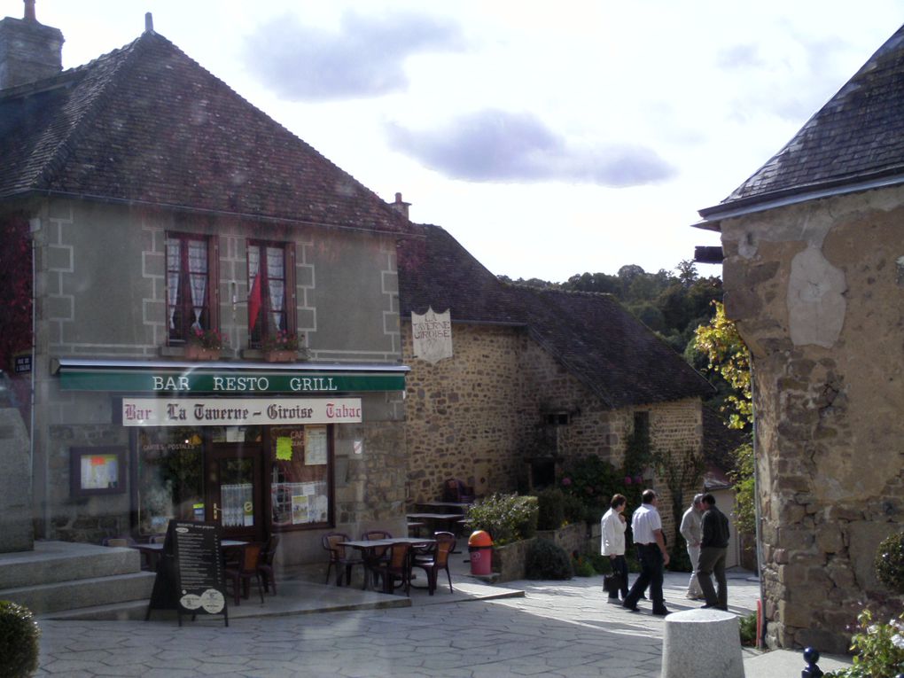 Suite de dessins et peintures.Alencon et Saint Ceneri le Gerei(une petite commune de l'orne en normandie;france)