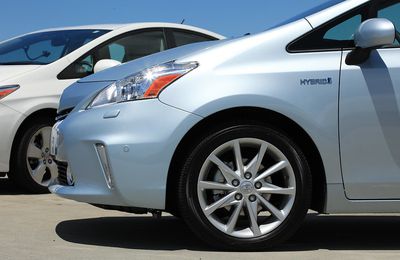 Everything you Need to Know About Hybrid Vehicles