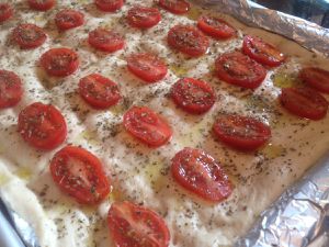 Focaccia aux tomates cerises et à l'origan