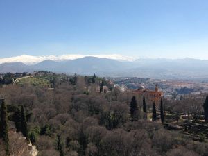 Sierra Nevada / Granada (al fondo hay el nube de contaminacion) 