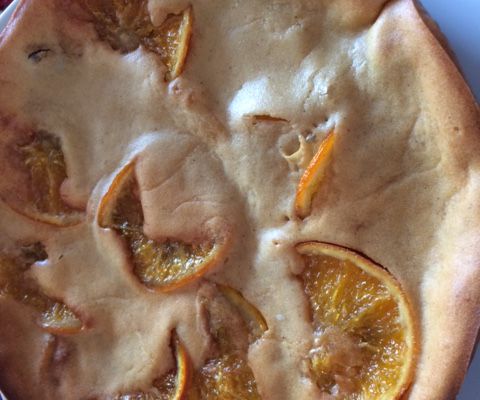 Clafoutis aux dattes et à l'orange 