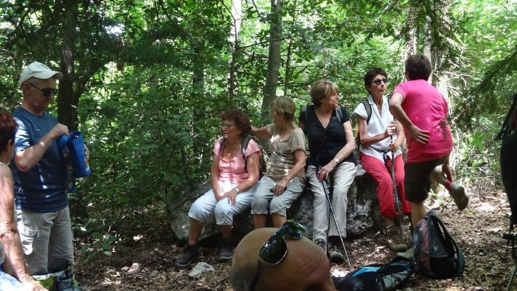 Ste Baume, la Grotte et le sentier merveilleux..