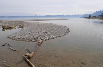 Confluence de la Dranse et du Léman