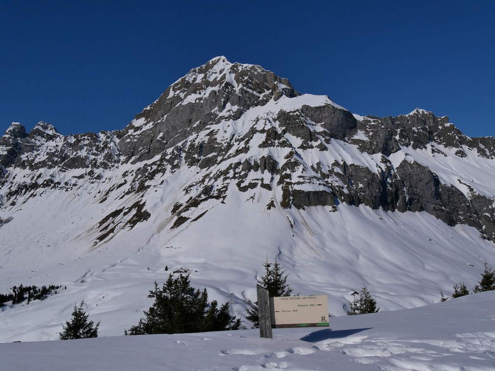 Praz Véchin 1743m - (Aravis)